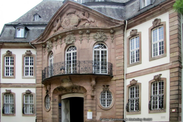 Trier Sarayı Girişi